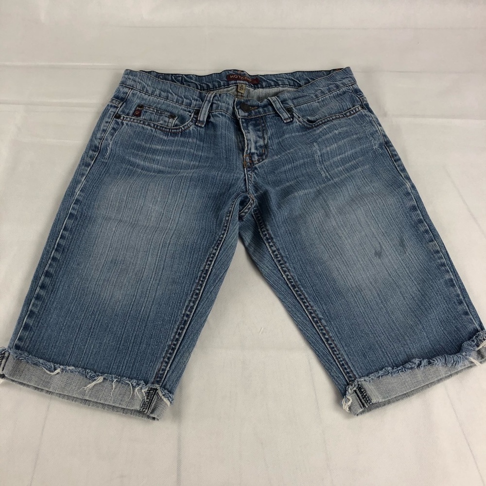 𝅺HOT Kiss Cuffed Denim Shorts 27